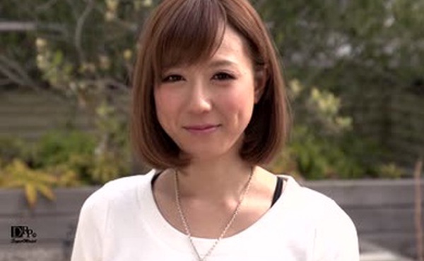 初めての中出しセックス 紺野まりえ