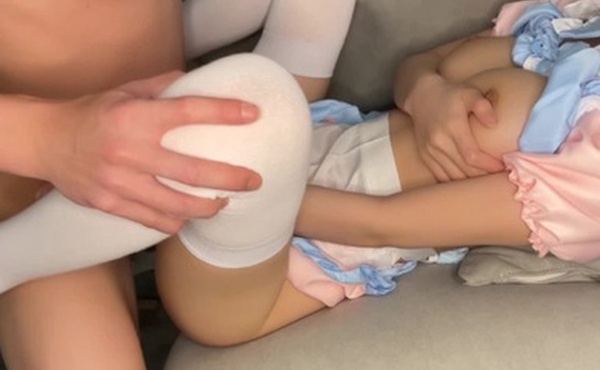 大奶学妹cos女仆，超水润大奶爱不释手[果酱]