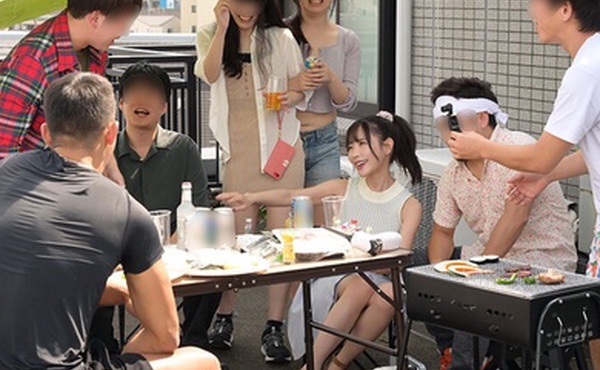 【无码破解版】简单温馨聚会，美人的醉态却勾起男人们的欲望 桃乃木香奈四月作品破解