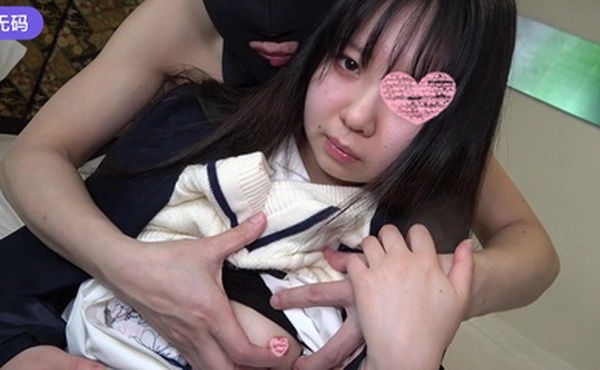 FC2-2972795 合計3作品！怒涛の200分！！ R4卒業生の色白スレンダー美は剛毛未処理マン-cd3