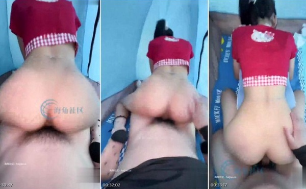 户外按住女儿疯狂抽插，内射进她屁股